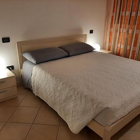 Apartamento Eloisa E Abelardo Pove del Grappa Exterior foto