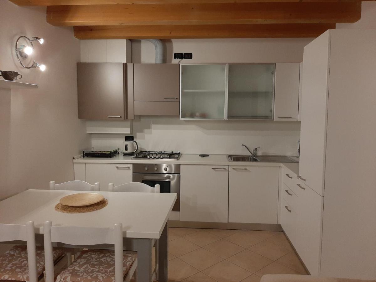 Apartamento Eloisa E Abelardo Pove del Grappa Exterior foto